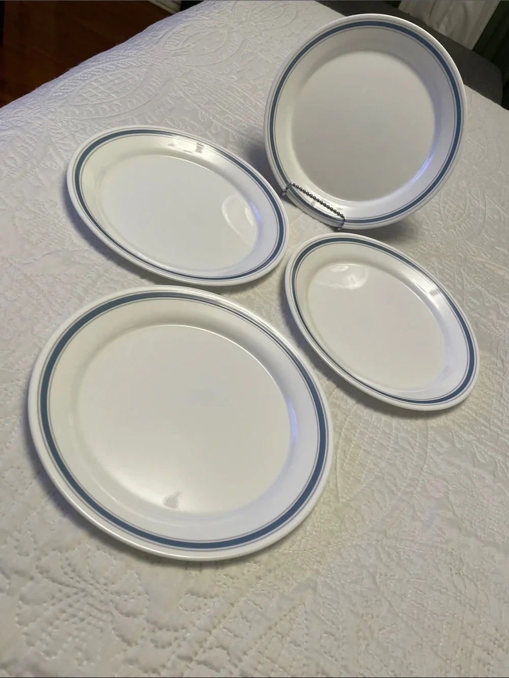 Set of 4 Corning COMCOR CORELLE INDIGO Pattern Dinner Plates White with Blue